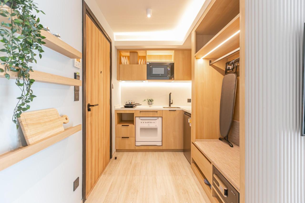 The Sacha Apart-Hotel Thonglor Банкок Екстериор снимка