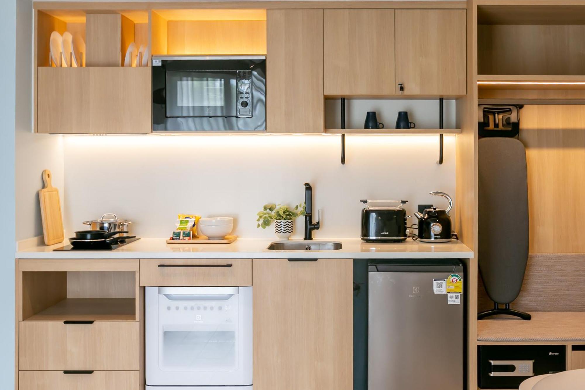 The Sacha Apart-Hotel Thonglor Банкок Екстериор снимка
