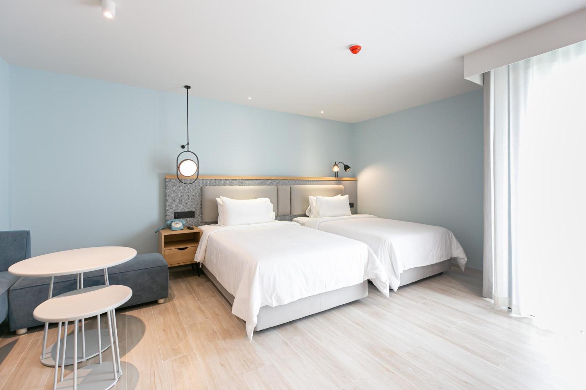 The Sacha Apart-Hotel Thonglor Банкок Екстериор снимка