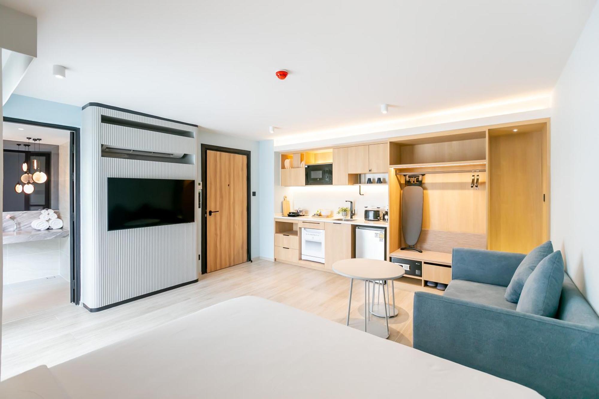 The Sacha Apart-Hotel Thonglor Банкок Екстериор снимка